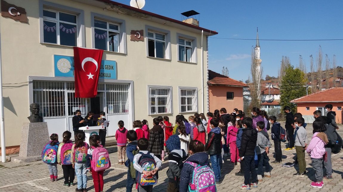 TOKAT / TURHAL - Üçyol Şehit Halil Gedik Ortaokulu